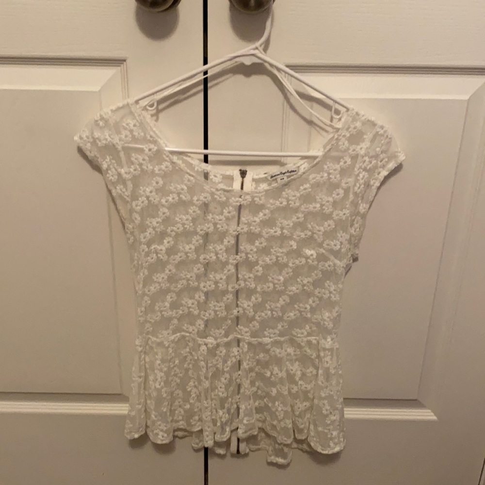 American Eagle Outfitters floral zip-back blouse